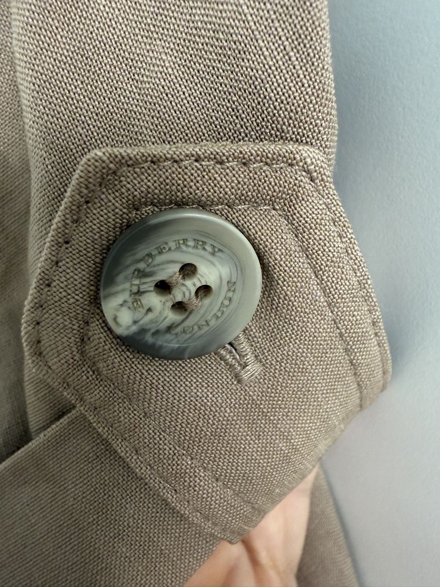 Burberry Kleider: robe Burberry  – Neu (gemäss Beschreibung) aus Versoix von wen_75xm 5