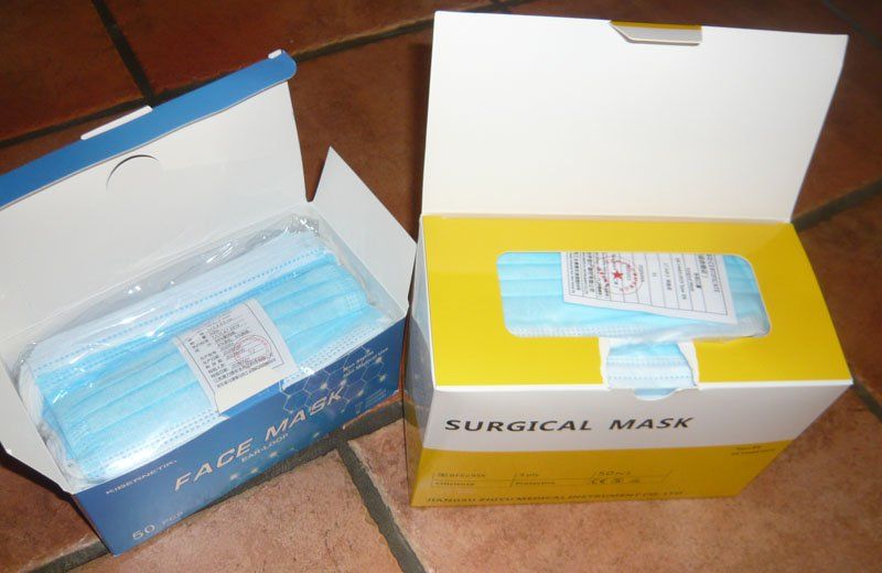 Prodotti per la cura medica: 2 Verp. Gesichtsmasken – Nuovo (secondo la descrizione) da Ruggell venduto da Dolce9 1