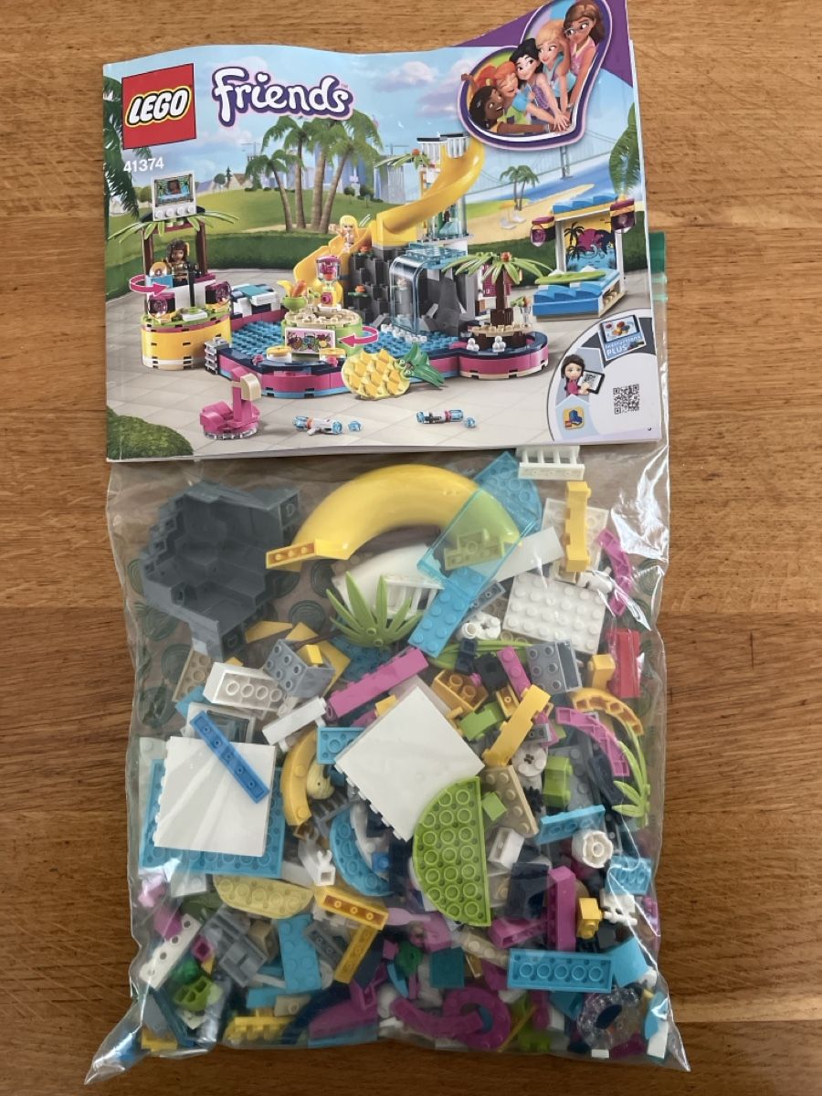 Lego Kit di costruzioni: Lego Friends 41374 Andreas Poolparty Bausatz – Nuovo (secondo la descrizione) da Bottenwil venduto da Guguseli014