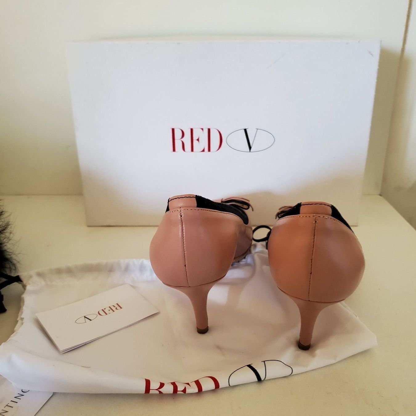 Valentino Damenschuhe: RED Valentino  Gr. 38 Farbe Nude – Gebraucht aus Binningen von lieblingsstyle 8