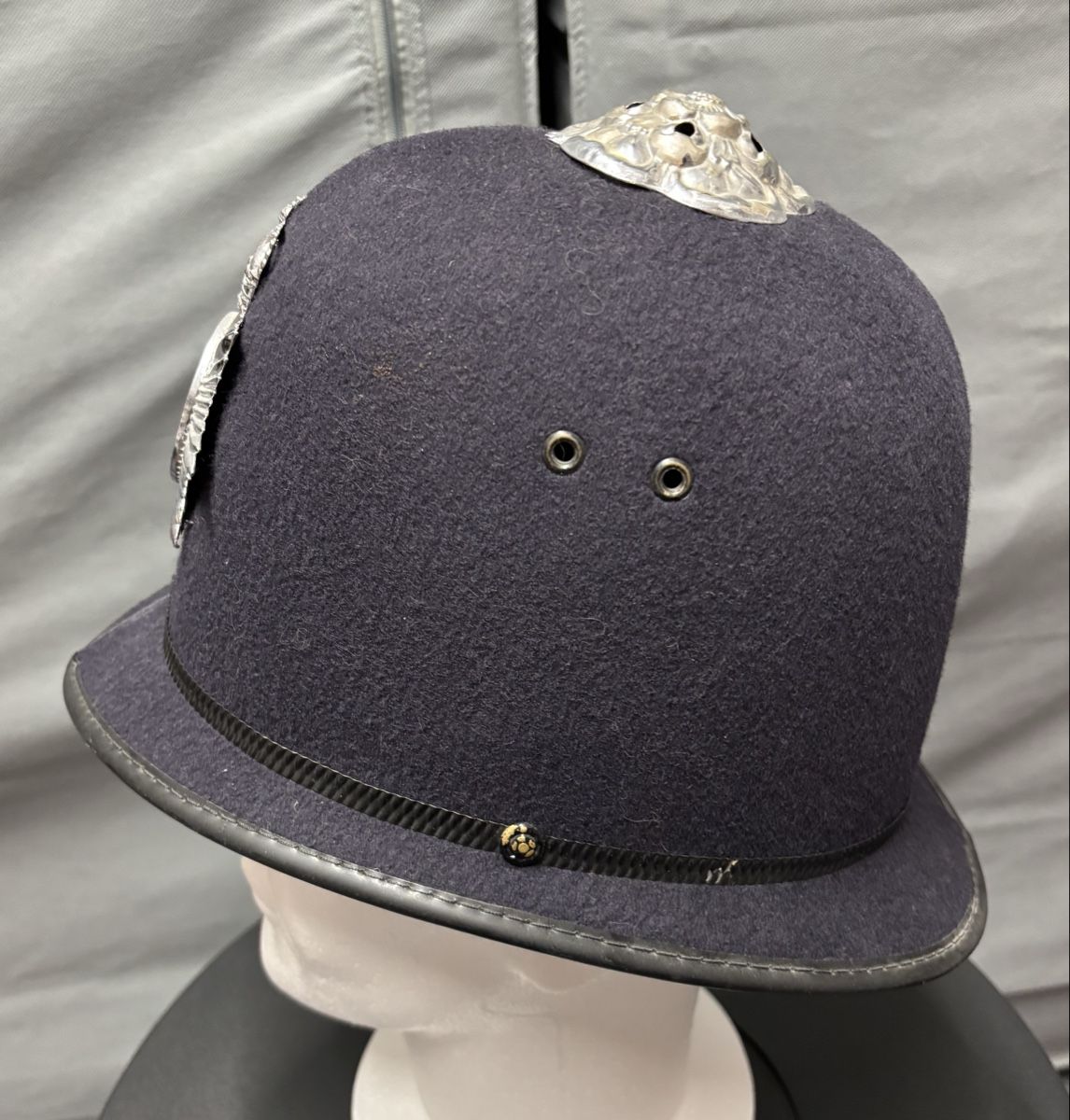 Uniformes: Sussex Police – D'occasion à Riddes par Copland 2
