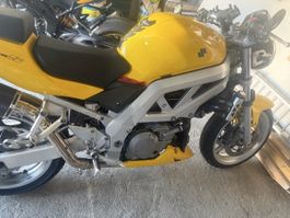Suzuki SV650 2004