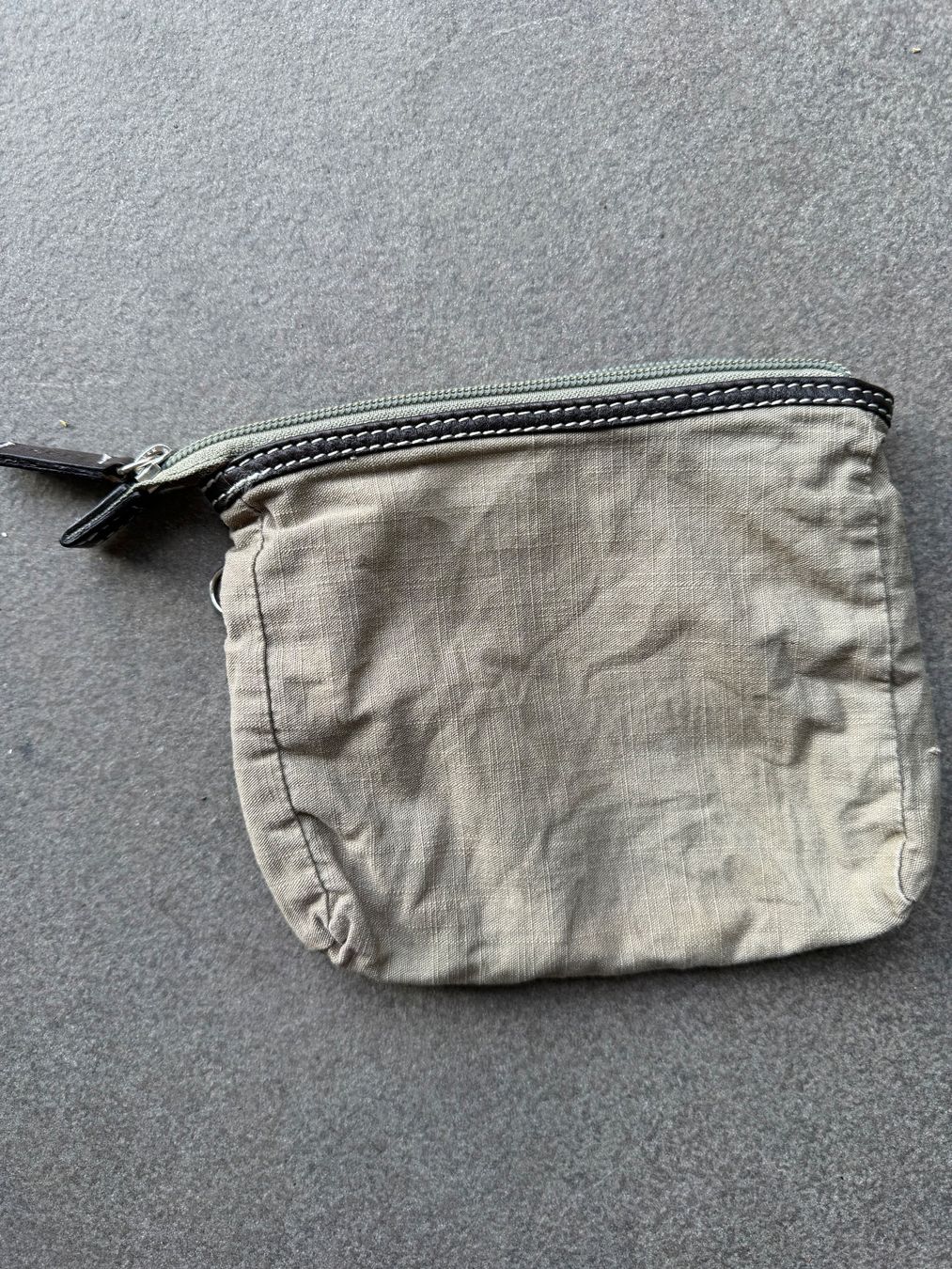 Trousses de maquillage: Roots Kosmetiktasche – D'occasion à Ennetbaden par miboo 2