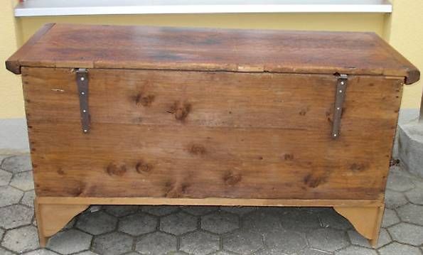 Truhen: Truhe mit Malerei, Antike – Gebraucht aus Bleienbach von Mineral_Antik57 4