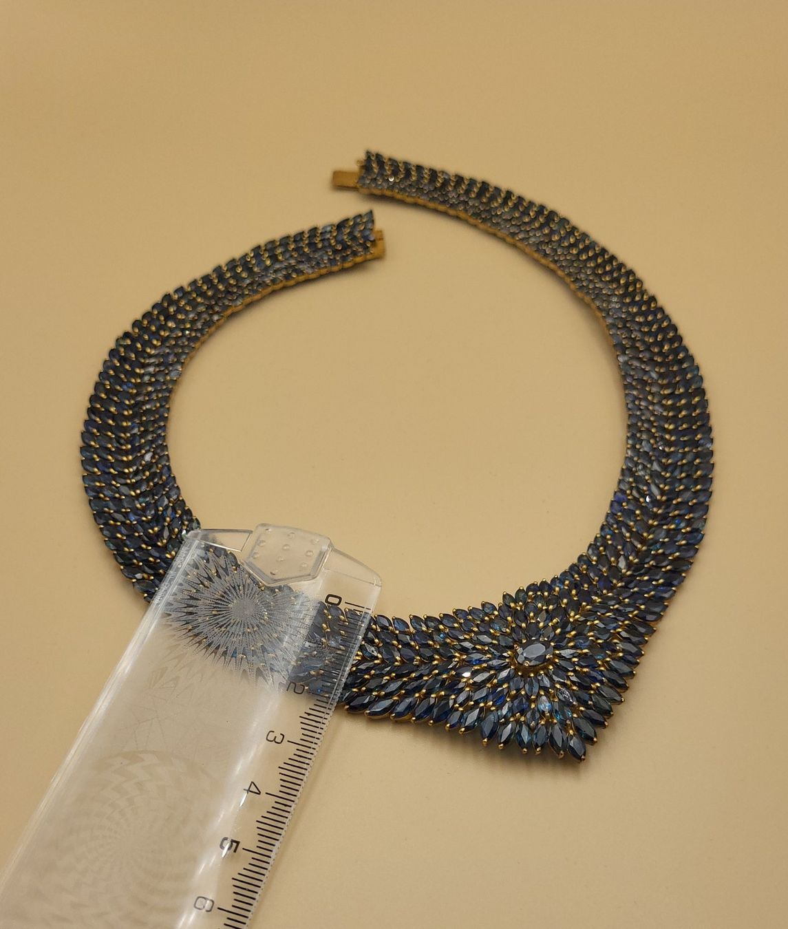 Catenine: Goldige Elegante Collier Mit Saphire – Usato da Wald ZH venduto da SwissPawnshop 7