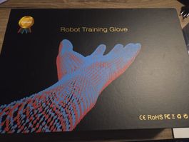 Reha-Roboter-Handschuh f. Finger-Training, neuwertig, OVP,
