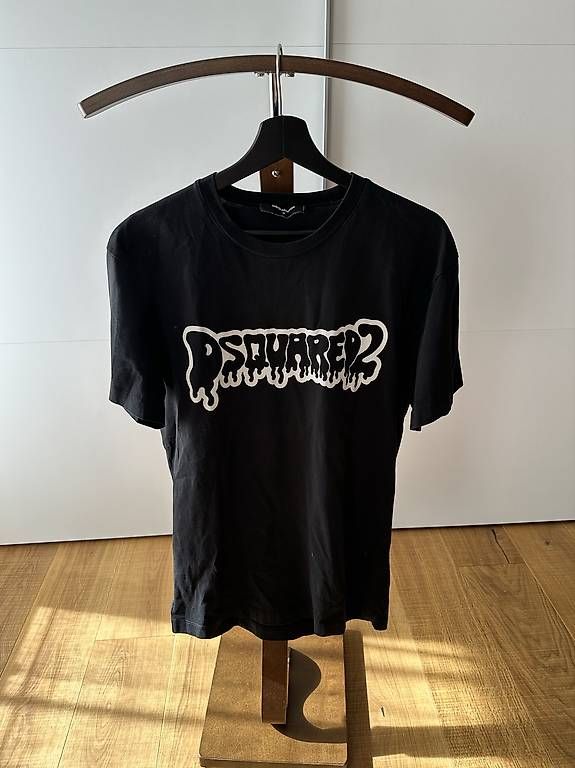T-shirts: Dsquared T-Shirt – D'occasion à Regensdorf par and_wl25