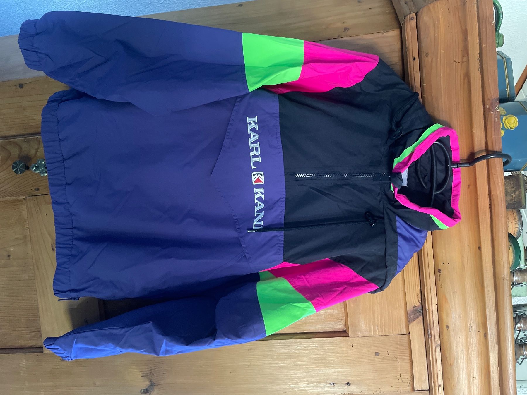Giacche: Karl Kani Windbreaker M – Nuovo (secondo la descrizione) da Eggersriet venduto da jan_25tn