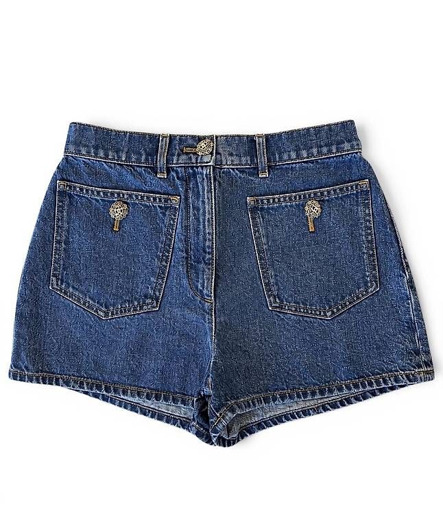 Jeans: Chanel  Short en jean – Gebraucht aus Lausanne von Temamapaire