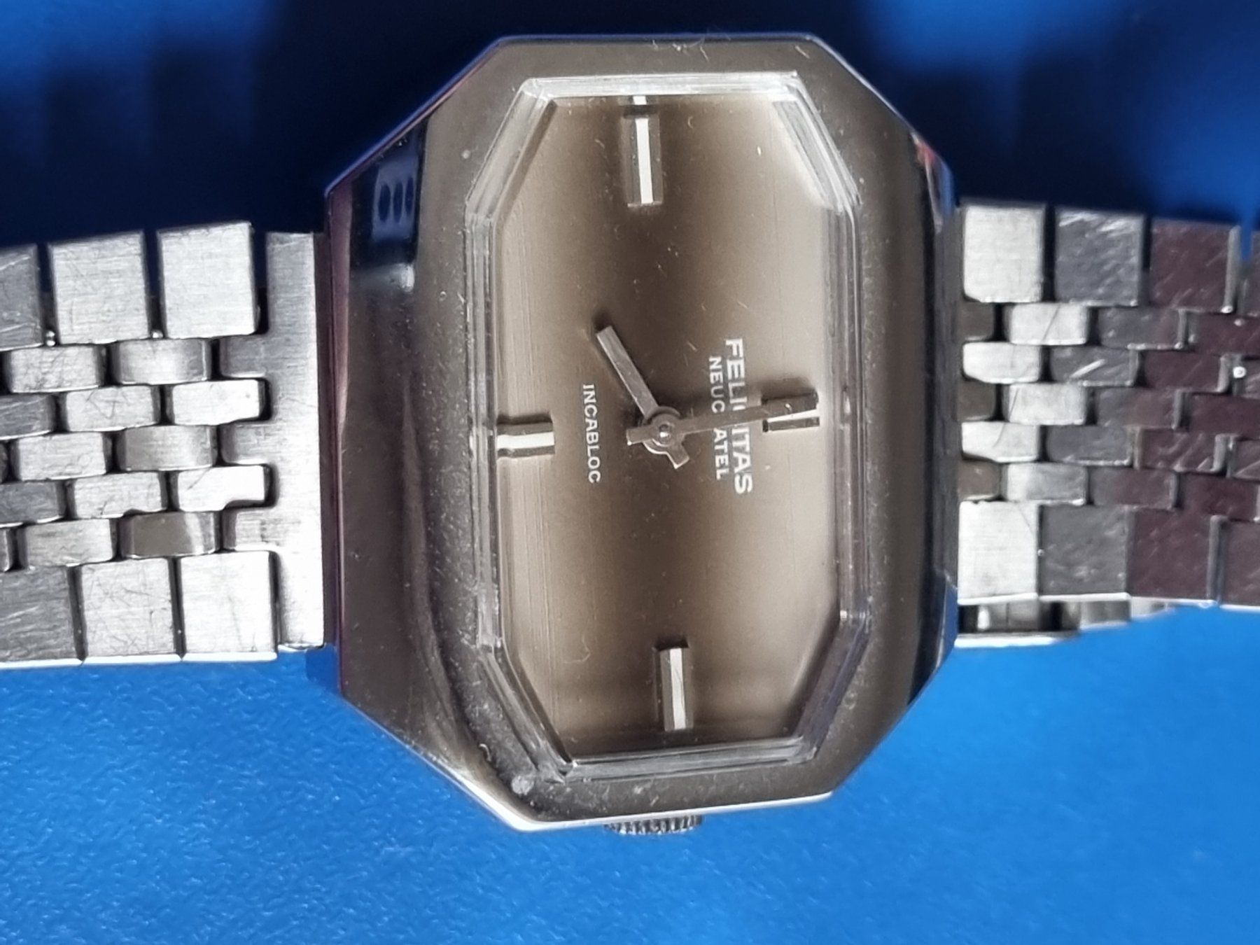 Orologi: FELICITAS NEUCHATEL HANDAUFZUG – Usato da Schaffhausen venduto da Leveron13 2