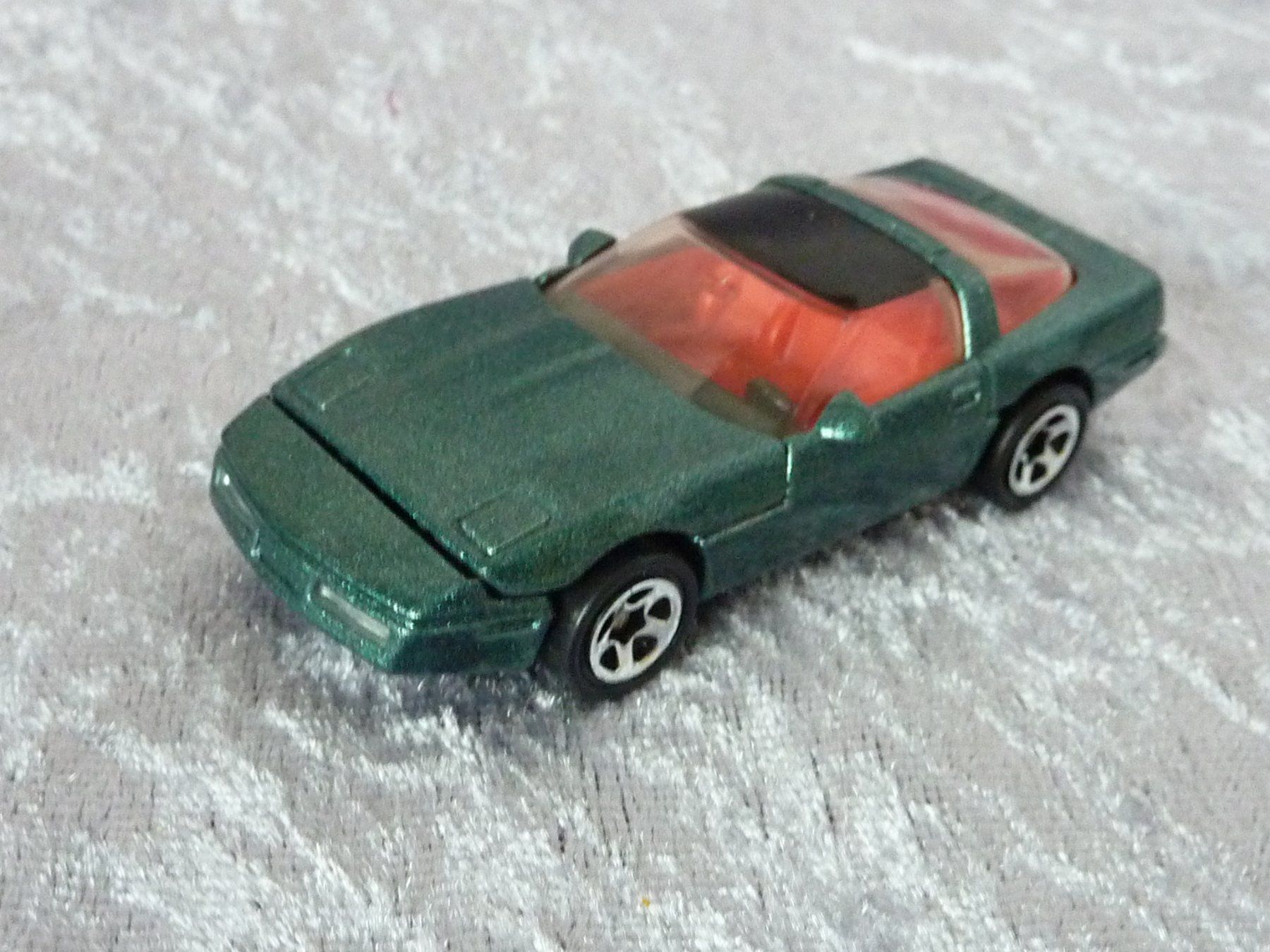 Hot Wheels Modellini d'auto: Chevy Corvette C4 green  1:64 – Usato da Dürrenäsch venduto da Cobra1ch