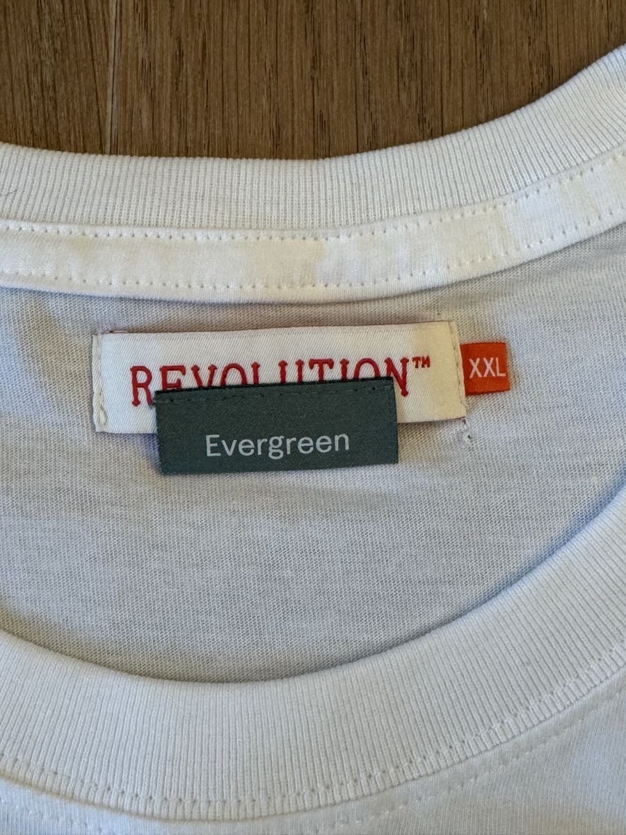 T-shirt: Revolution Evergreen - XXL – Nuovo (secondo la descrizione) da Uerikon venduto da MarkBaumann 1