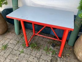 HEAVY-DUTY WERKBANK  B-105cm T-55cm H-78cm