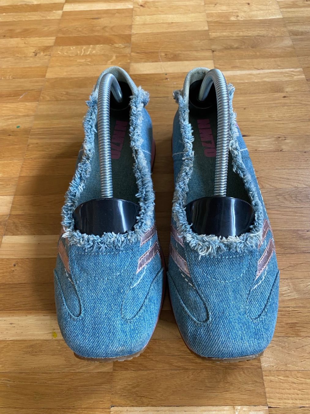 Chaussures filles: Jeans Stoffschuhe, Gr. 39, Sommer-Look – D'occasion à Kastanienbaum par Muenchnerkindl1 2