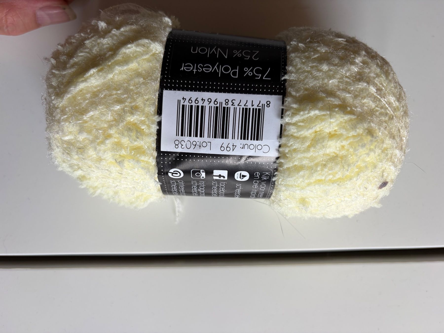 Wolle: 8 Knäuel Soft Scheepjes – Neu und originalverpackt aus Büsserach von bor_s88m 1
