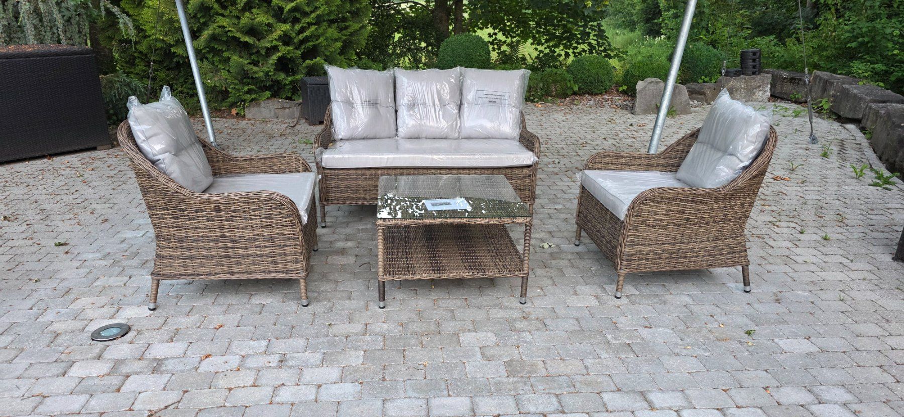 Divani: Gartenlounge Set 40% Rabatt Wicker Lounge – Nuovo e nell'imballaggio originale da Lützelflüh-Goldb venduto da Rampenverkauf_72_