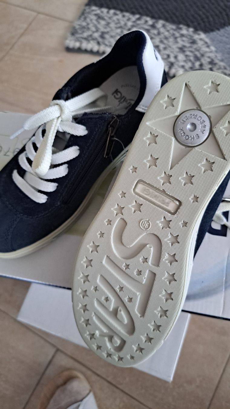 Scarpe da uomo: Primigi Kinderschuhe Gr. 30, neu mit Karton Leder – Nuovo e nell'imballaggio originale da Urdorf venduto da villakagu 1