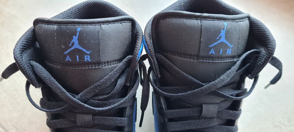 Jordan Chaussures hommes: Nike Air Jordan Mid – D'occasion à Giubiasco par CateBaru 6