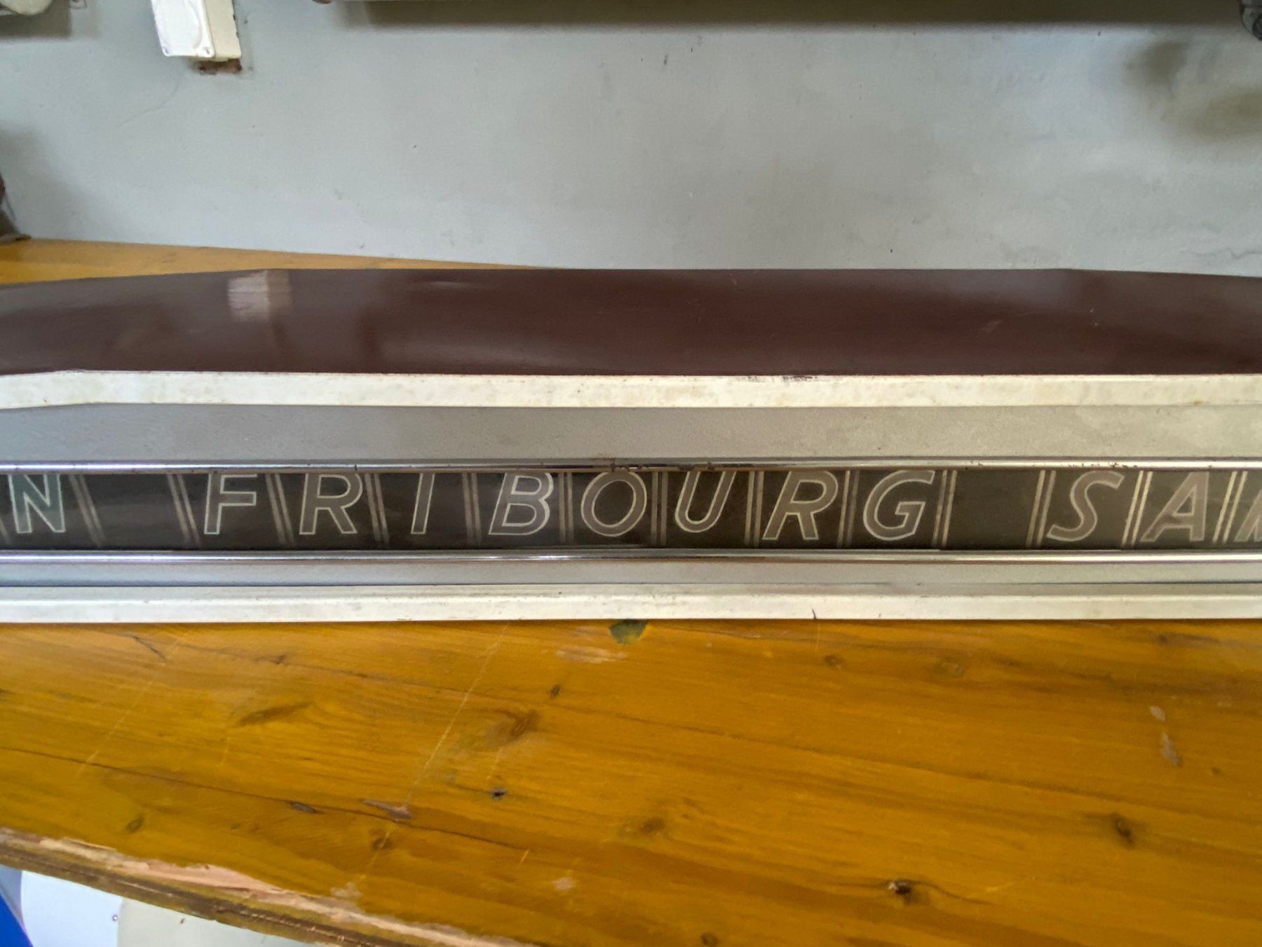 Tutte le decorazioni: 2 antike Laufschriften mit Licht – Usato da Köniz venduto da Vintagetoys 1