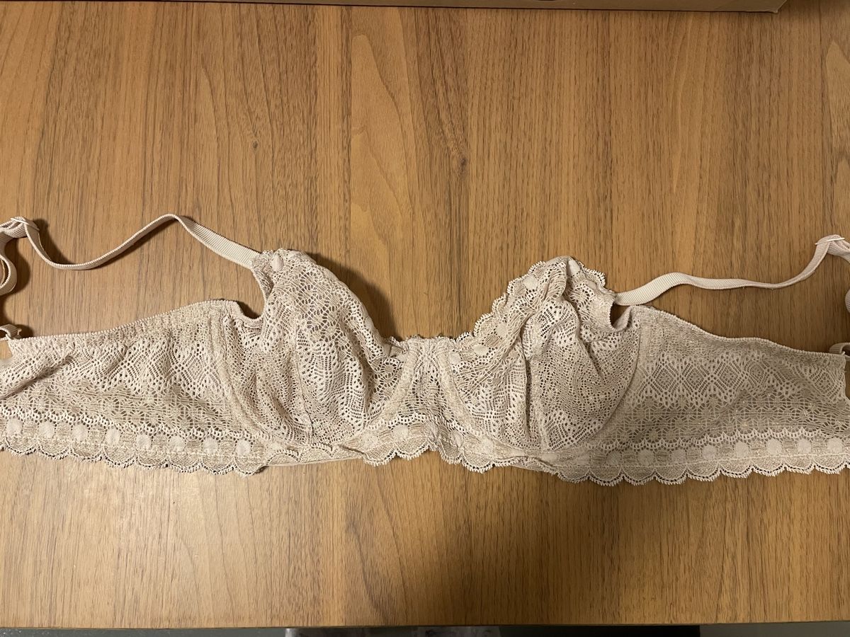 Etam Altra biancheria intima: Lot de 5 soutiens-gorge Etam – Nuovo (secondo la descrizione) da La Tour-de-Peilz venduto da flo_m27g 2