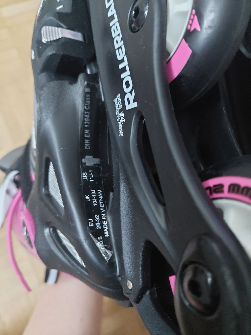 Pattini in linea & Pattini a rotelle: Rollerblade Maxx Inline Skates, Grösse 28-32 – Usato da Flims Dorf venduto da Truemorish 7
