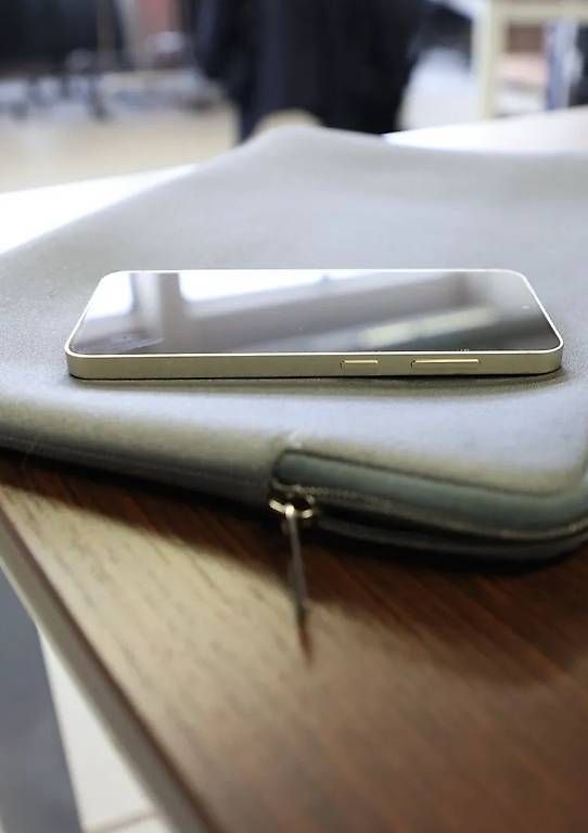 Samsung Telefoni cellulari / Smartphones: Samsung Galaxy S24 – Usato da Liebefeld venduto da Nathalia5 2