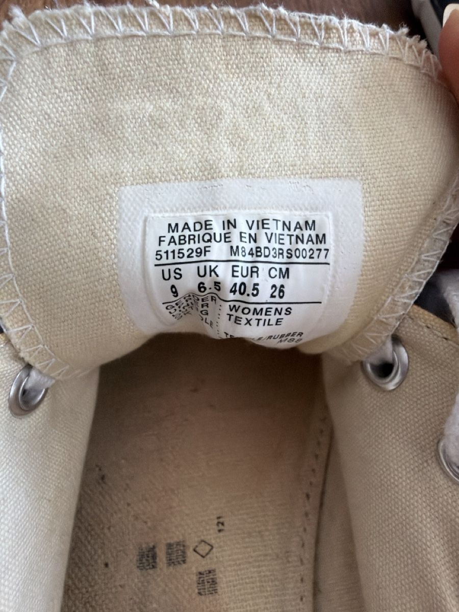 Converse Damenschuhe: Converse All Star Sneaker, grau, Grösse 40.5 – Gebraucht aus Winterthur von ..Sun.. 4