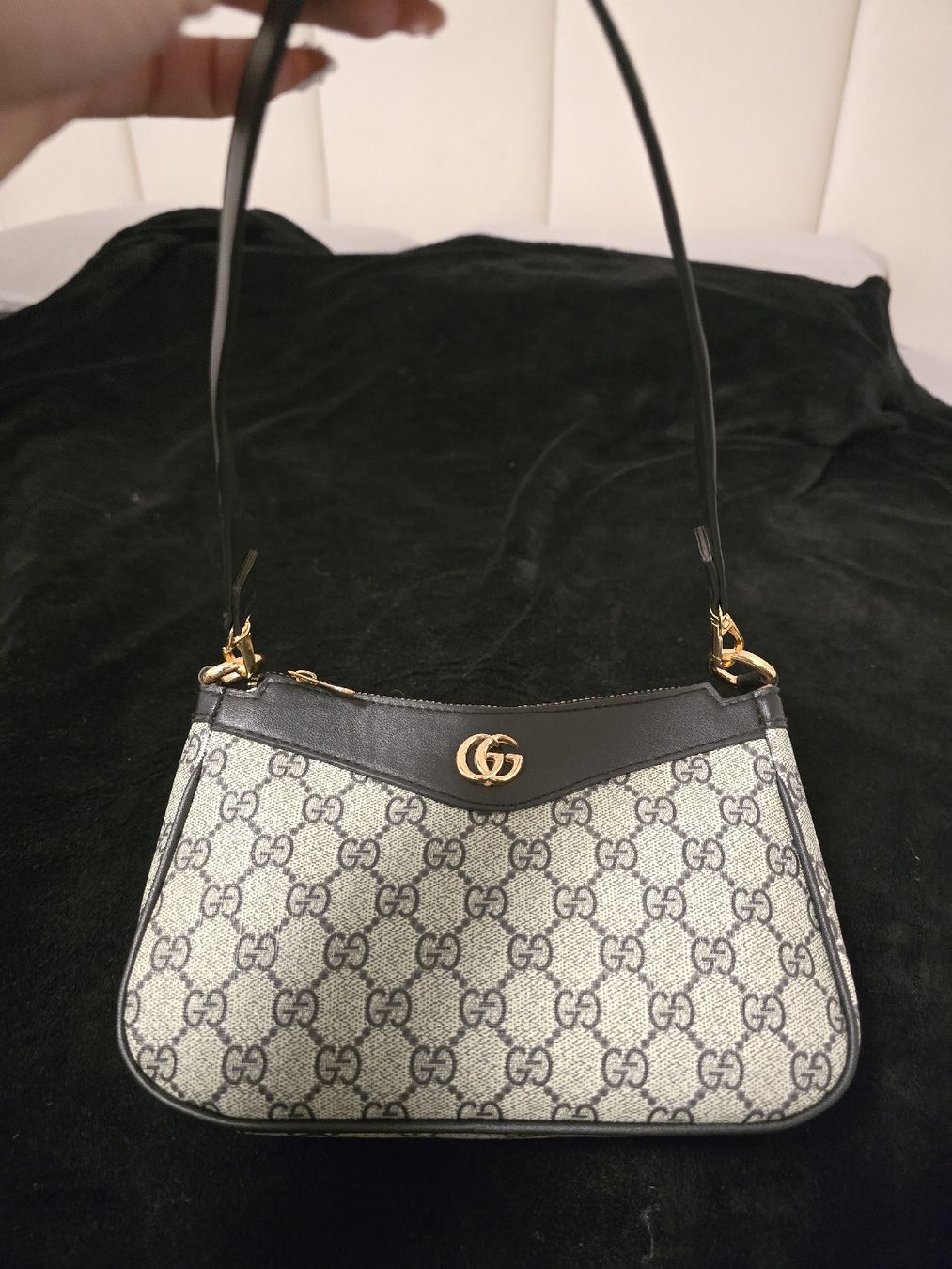 Gucci Sacs femmes: Sac à mains – Neuf (Voir description) à Martigny par joanavale 1