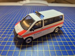 VW T5 Stadtpolizei Zürich 1:43