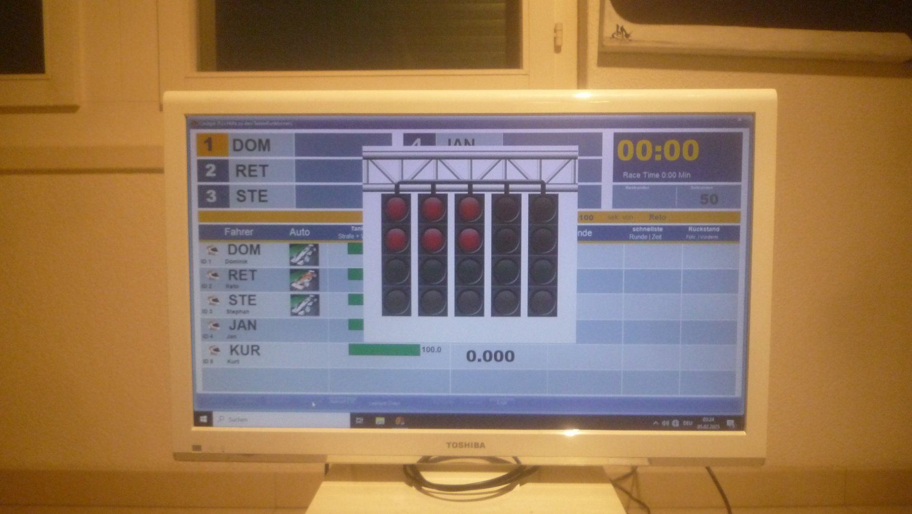Carrera Rennbahnen: Carrera Digital 124/132 Renn PC mit Cocbit-XP – Gebraucht aus Alberswil von sto_2h5p 3