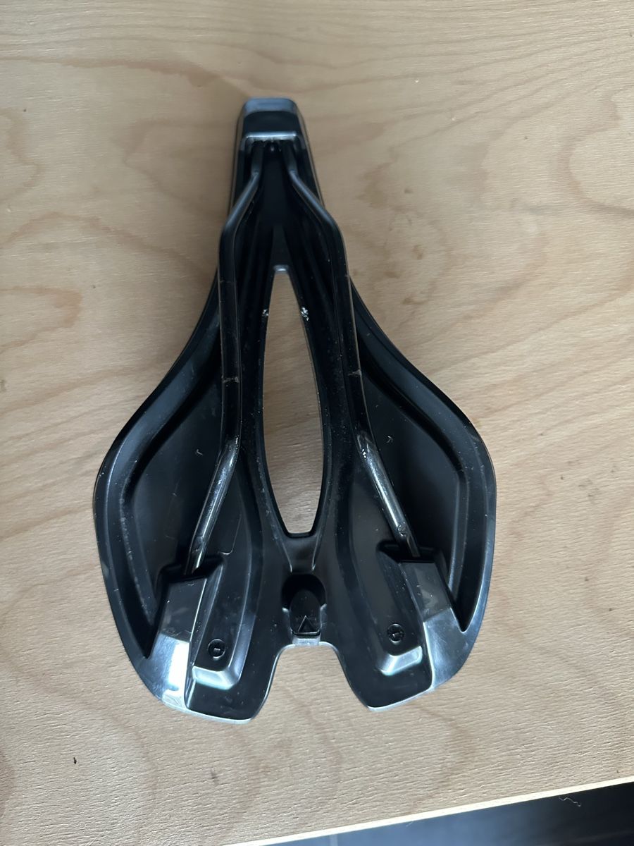 Giant Pezzi di ricambio: Selle de vélo route Giant Contact Dynamic – Usato da Boécourt venduto da Mv898 4