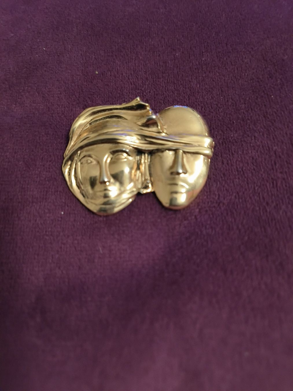 Broches & Aiguilles: bijoux broche Sidney Carron  – D'occasion à Pampigny par Nathbn