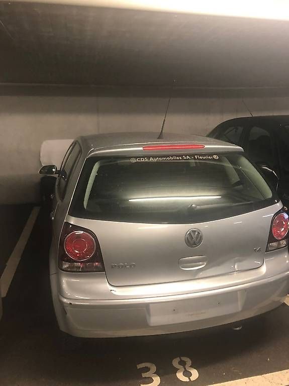 VW Automobili: Polo à prendre pour les pièces ou export – Usato da Châtel St Denis venduto da yanoublue 2