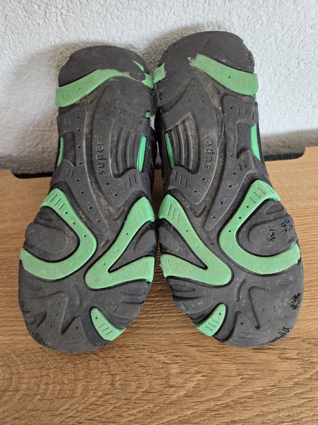 Superfit Scarpe per ragazzi: Sandalen Superfit Gr.32 – Usato da Zollbrück venduto da Huki1 2