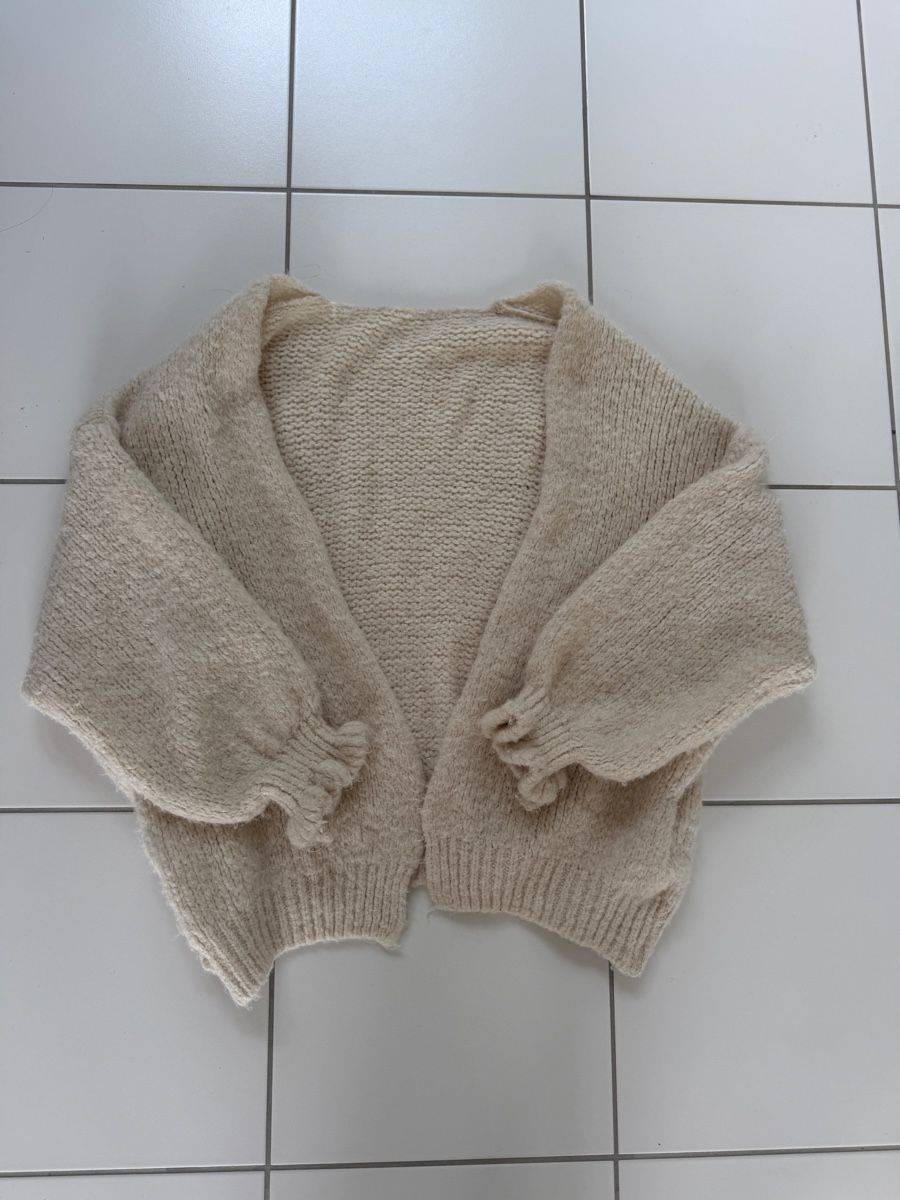 Pullover & Sweatshirts: Cardigan  – Gebraucht aus Schmerikon von 80zz08 2