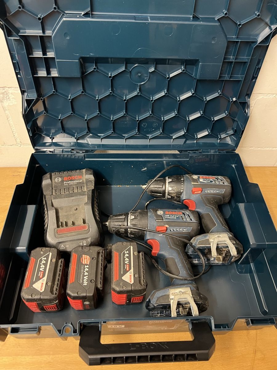 Bosch Trapani: Bosch Akku Bohrmaschine 14.4V – Usato da Holziken venduto da 181281