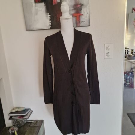 Schöner MARCCAIN Strickcardigan Grösse S