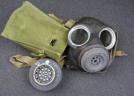 Original Britische Gasmaske Wk2. Mit Filter und Tasche