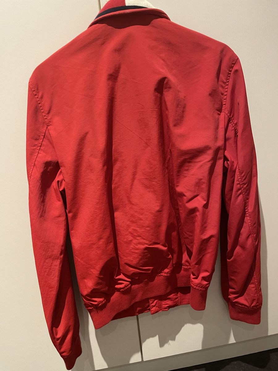 Tommy Hilfiger Giacche: Jacke Tommy Hilfiger S mi-saison – Nuovo (secondo la descrizione) da La Chaux de fonds venduto da car_f9yg 1
