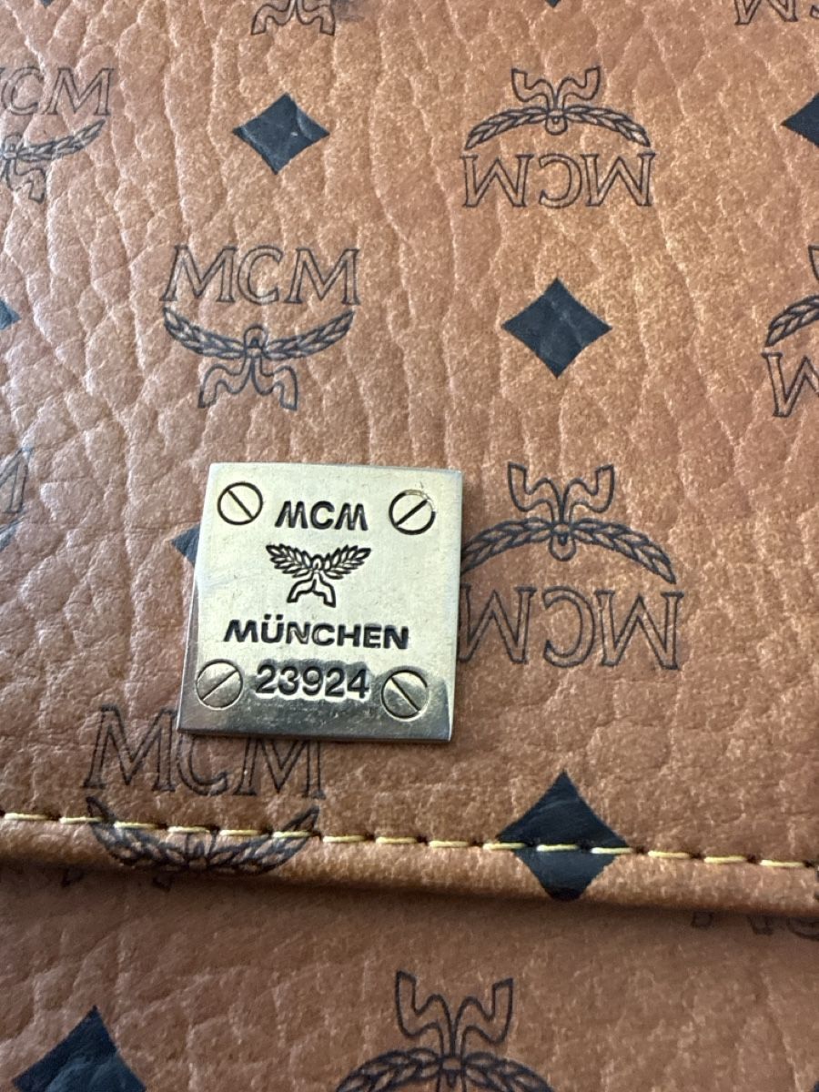 Mcm Valigie & Borse: MCM Aktentasche  – Nuovo (secondo la descrizione) da Altnau venduto da heidivreni 1