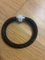 Schwarz glitzerndes Armband mit Magnetverschluss