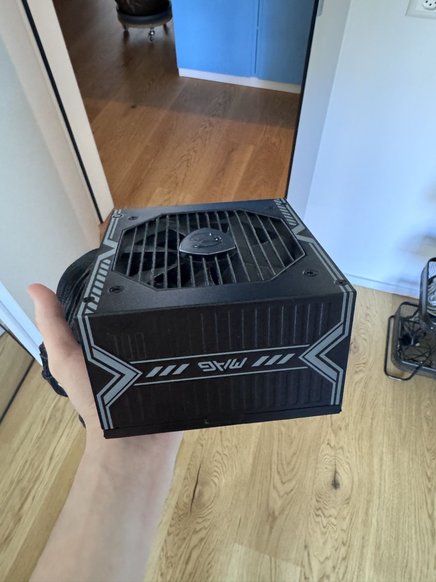 MSI Componenti elettronici: Alimentation MSI 550W – Usato da Villars-sur-Glâne venduto da nat_l7cf