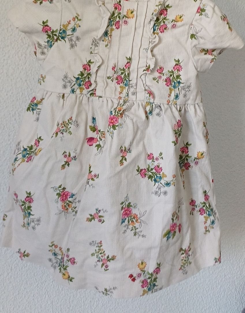 Zara Vestiti & Gonne: Zara Kleid 104 – Usato da Riniken venduto da Lessy-