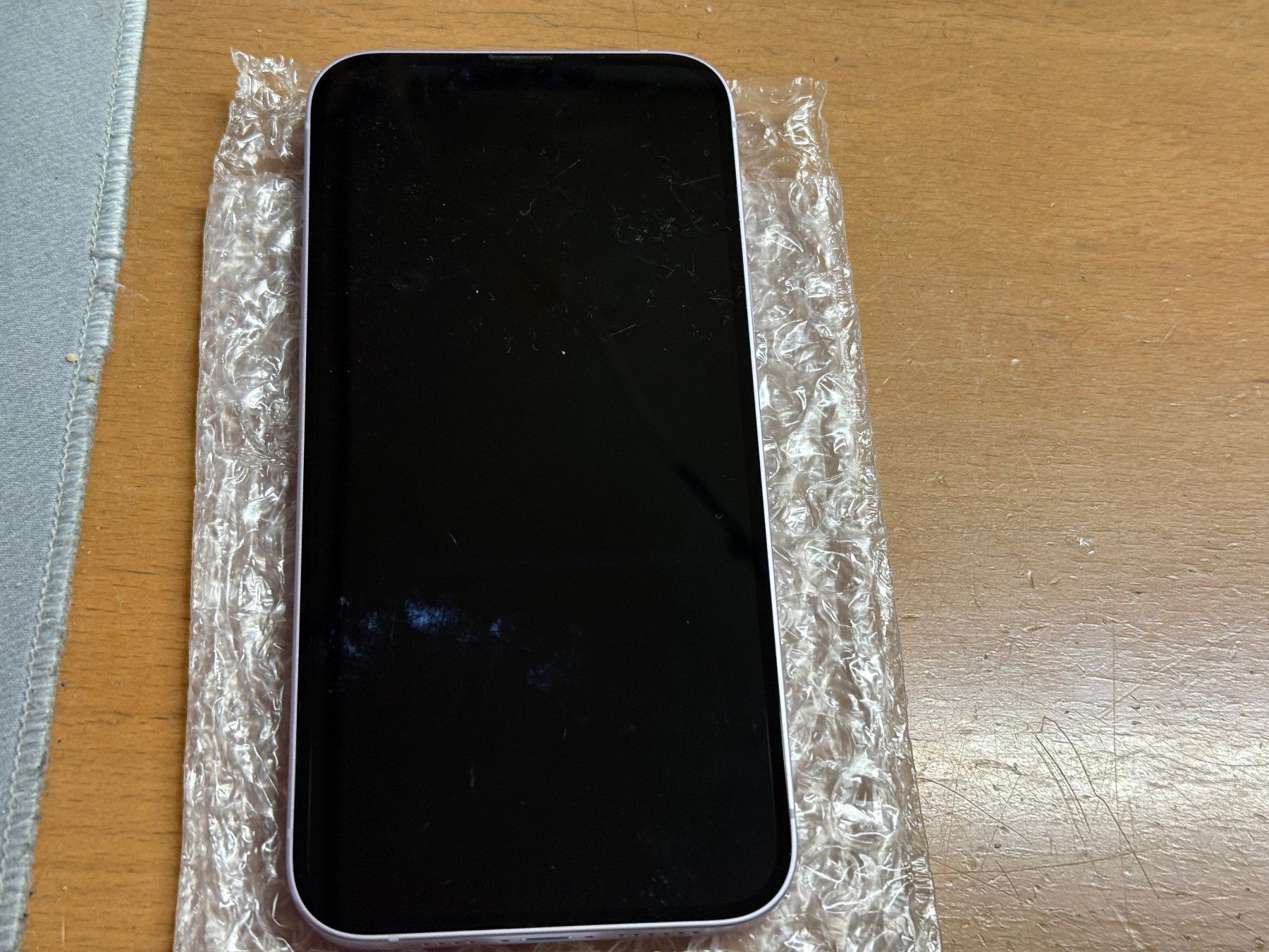 Apple Telefoni cellulari / Smartphones: Iphone 14 Plus 128Gb – Usato da Au SG venduto da bah_6f5w
