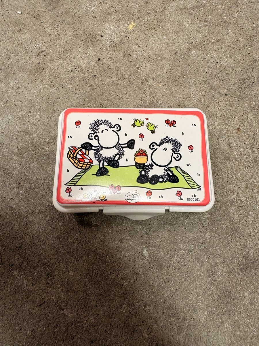 Spieldosen: Kleine Dose Sheepworld – Gebraucht aus Basel von alisha.beuggert