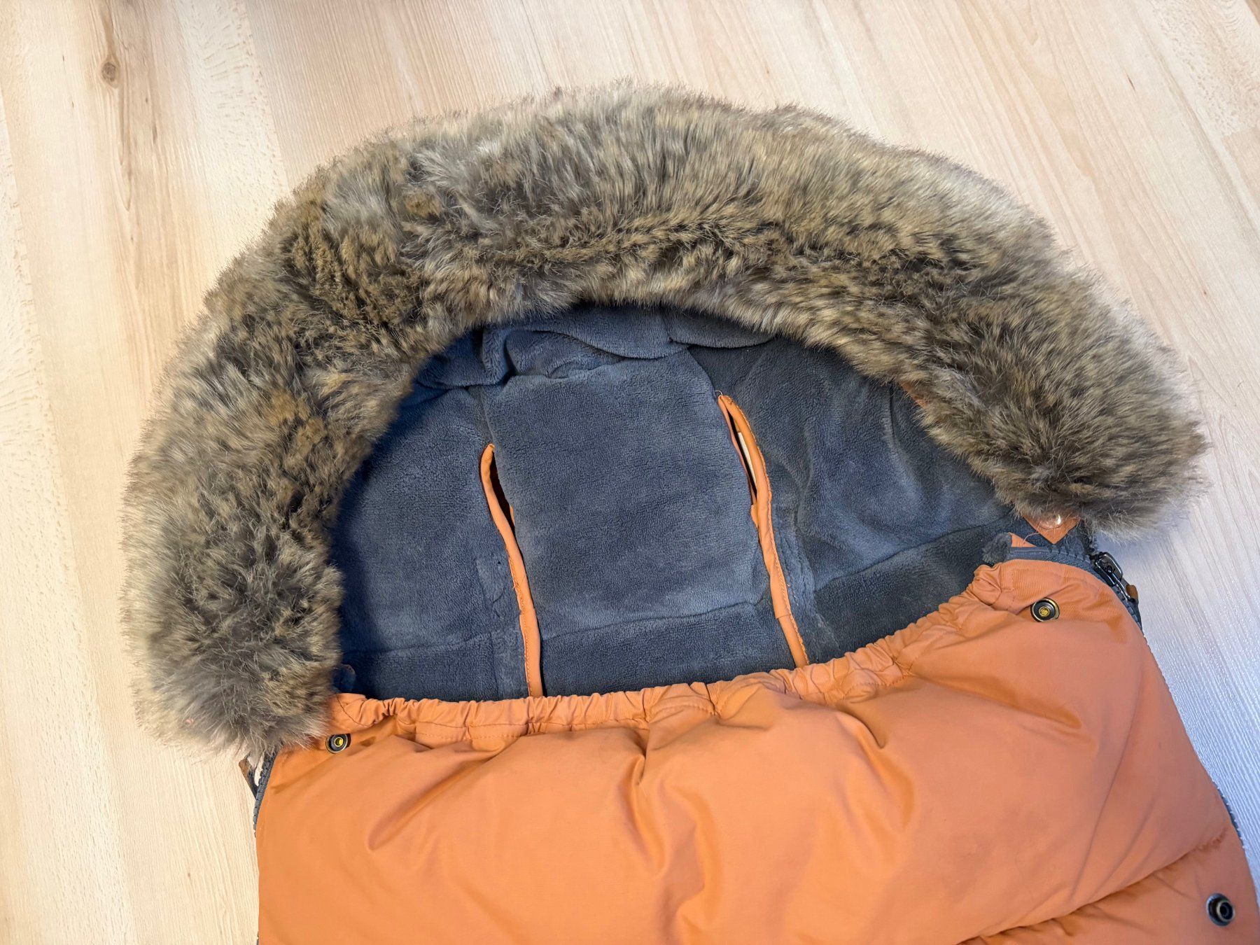 Fillikid Sacchi a pelo: Fusssack Kinderwagen "fillikid" / orange – Usato da Eschenbach SG venduto da aviatorgirl23 2