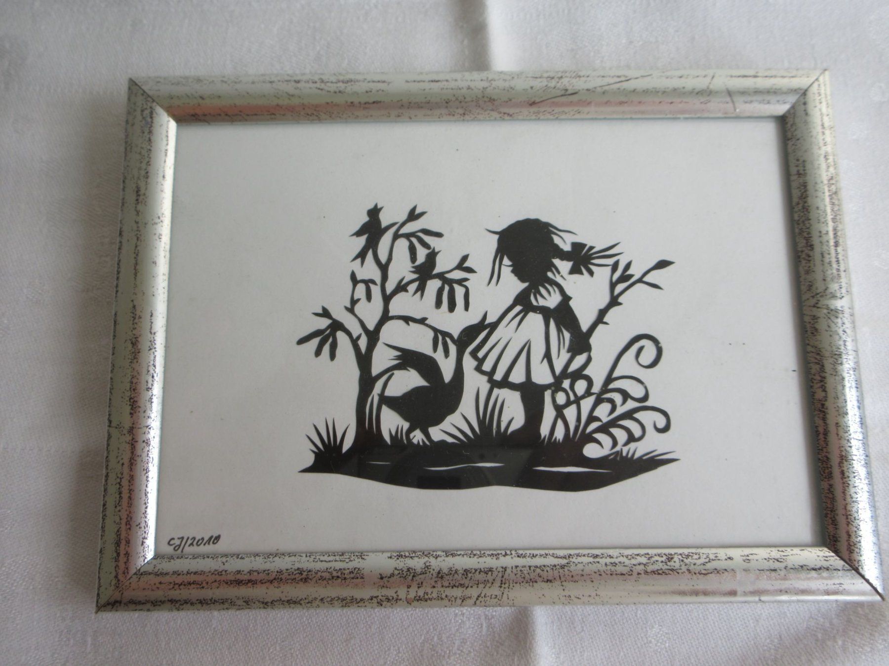 Arts picturaux & lithographies: Scherenschnitt Mädchen mit Gans – D'occasion à Binningen par tempipassati