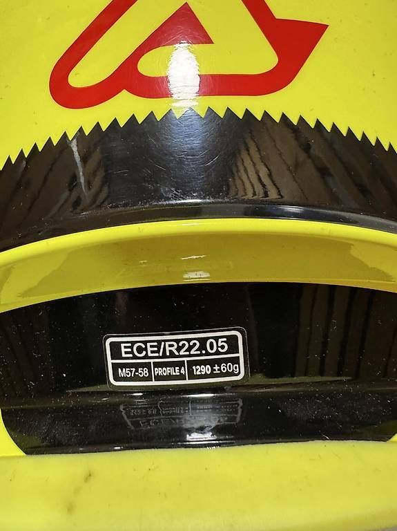 Caschi: Downhill Helm Enduro Helm Grösse M – Usato da Bubendorf venduto da Erkam 3