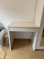 Schreibtisch von Ikea, weiss mit Schublade guter Zustand