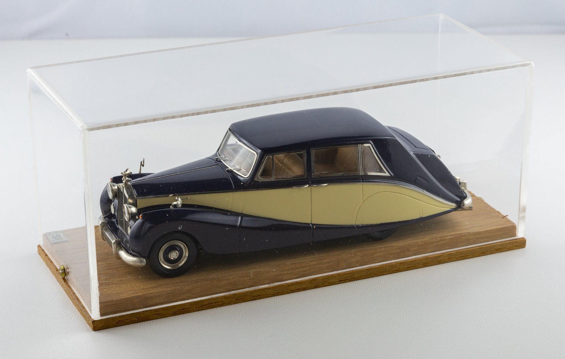 Rolls Royce Modellautos: FYP Rolls Royce Silver Wraith 1954  1/43 – Gebraucht aus St. Pantaleon von pantaleon62 1
